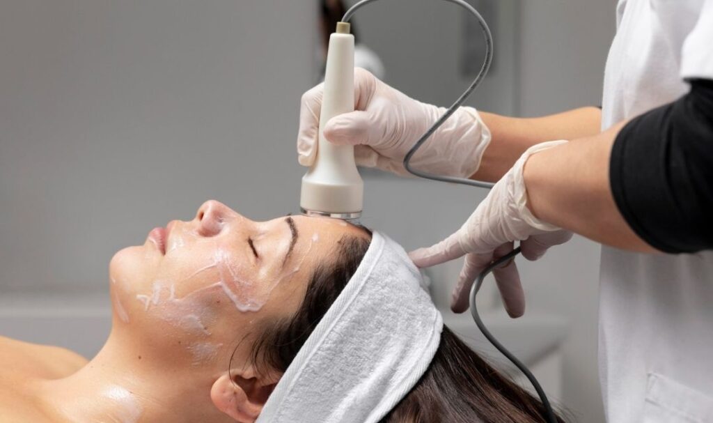 Hydra Facial Services in Noida